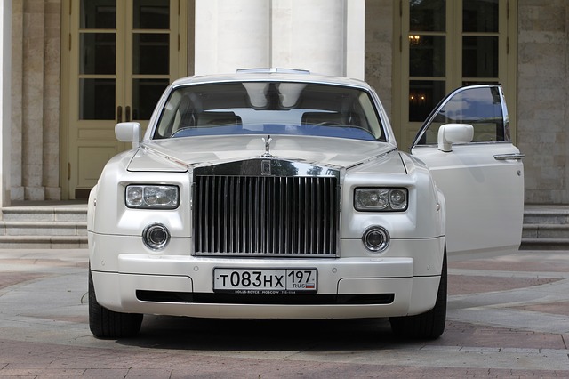 rolls royce.jpg